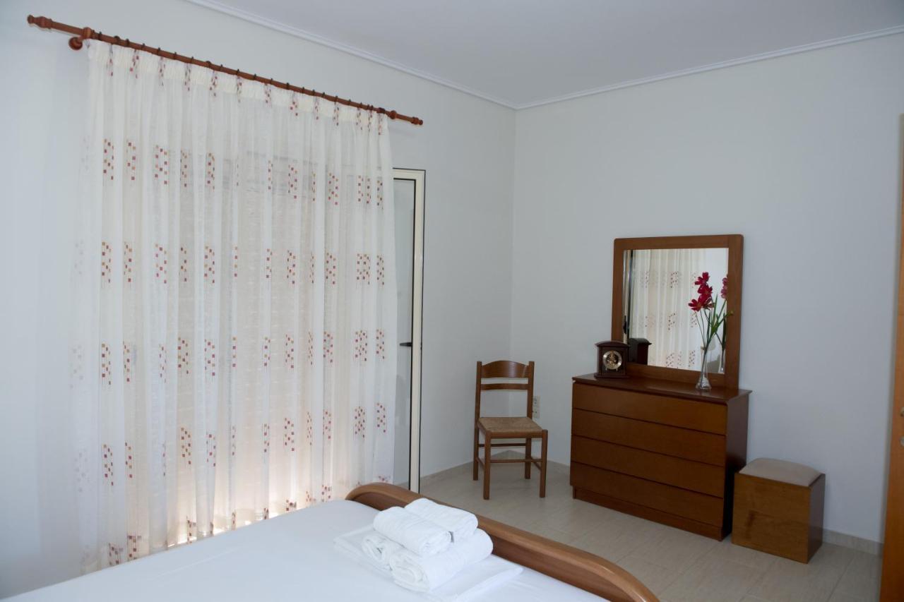 Manoleas Villas - Apartment 4 Ступа Екстериор снимка